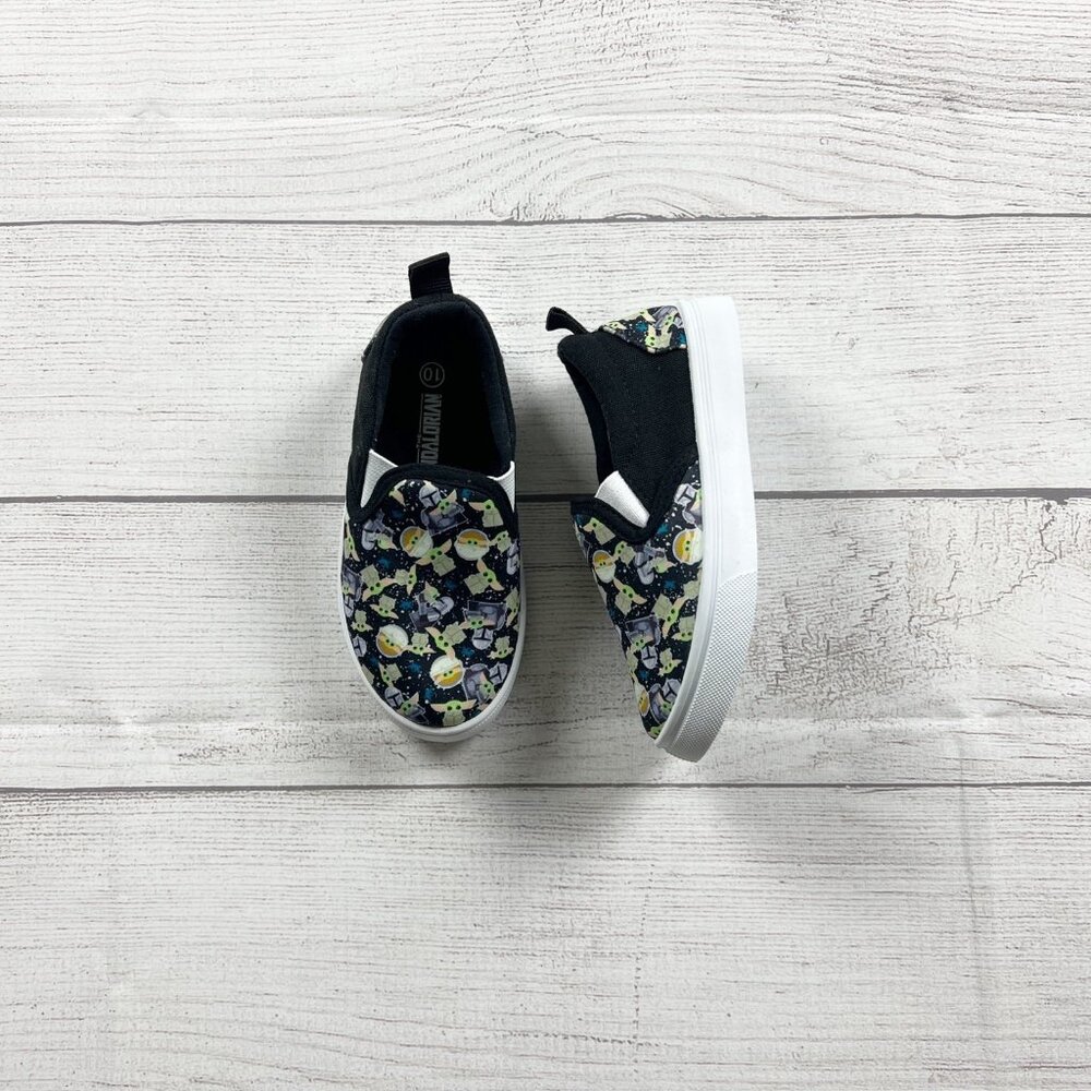 Star Wars Mandalorian Grogu Slip On Sneakers
